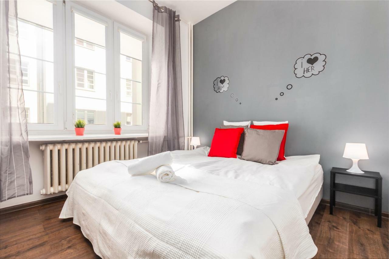 Apartments Madelaine Warsaw By Noclegi Renters Varsóvia Exterior foto